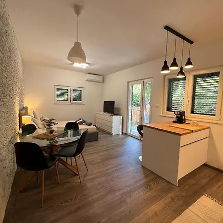 Enjoy Apartmán